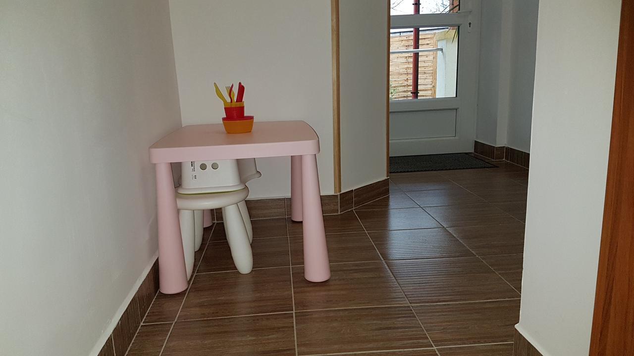 Poroszlay Apartman Debrecín Exteriér fotografie