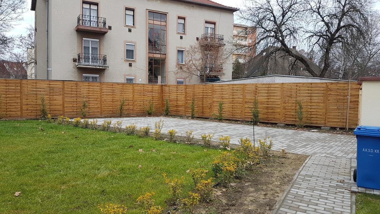 Poroszlay Apartman Debrecín Exteriér fotografie