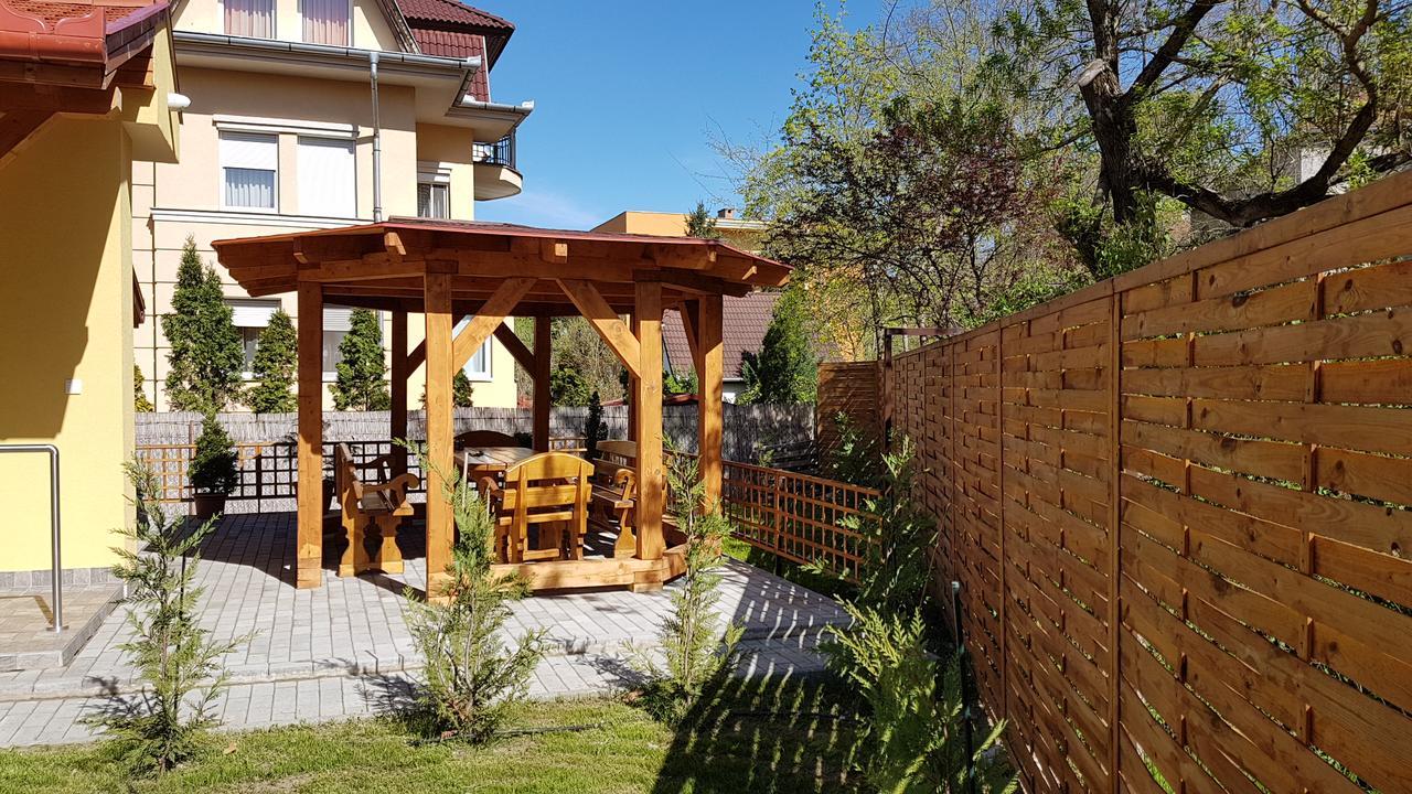 Poroszlay Apartman Debrecín Exteriér fotografie